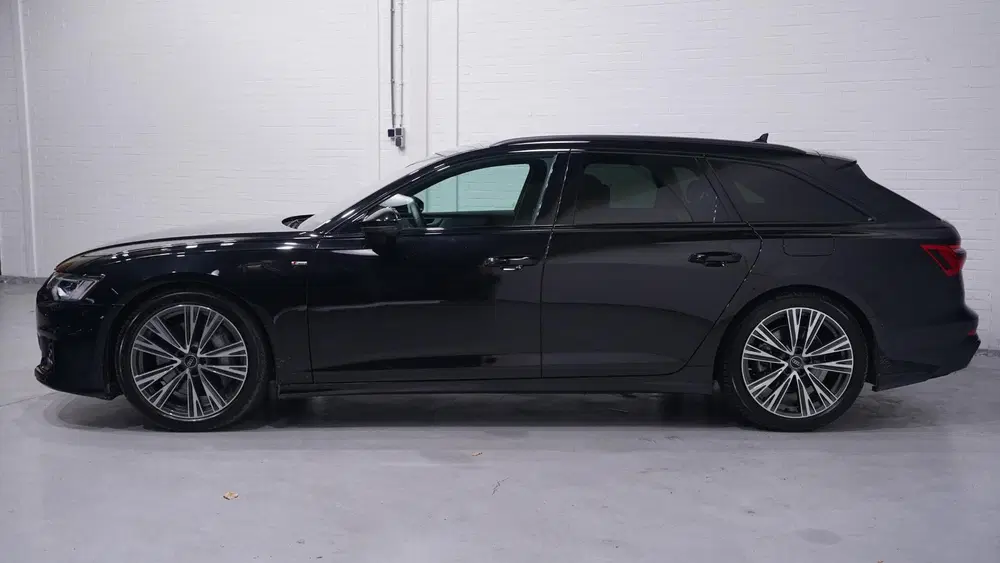 Audi A6 50 TFSI e 299 pk Quattro S Line Panodak uit 2024, foto 11