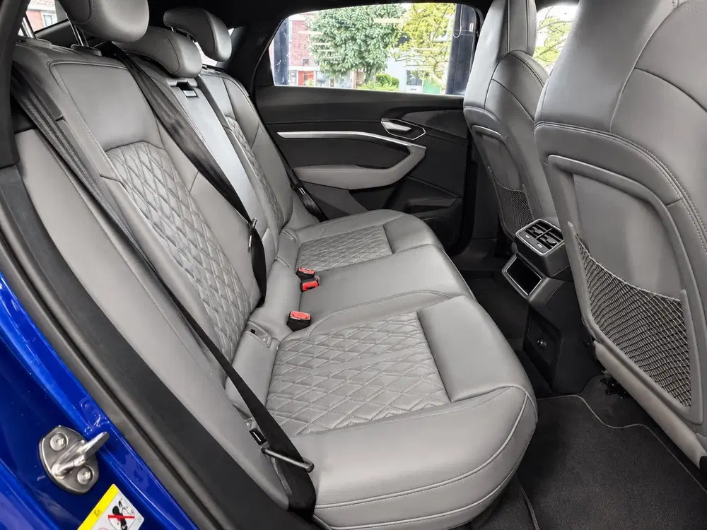 Audi e-tron 55 quattro S edition 95 kWh RS SEATS P uit 2021, foto 12