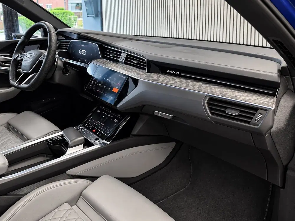 Audi e-tron 55 quattro S edition 95 kWh RS SEATS P uit 2021, foto 9