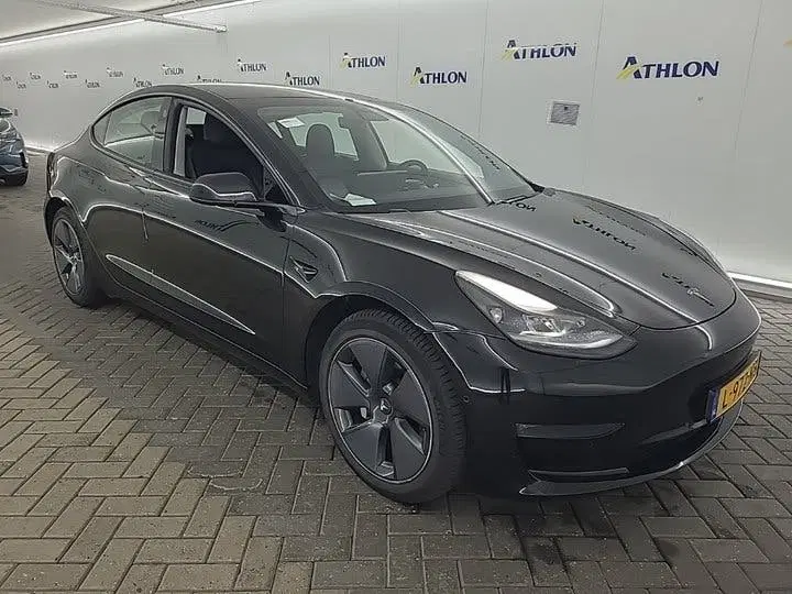 Tesla Model 3 Long Range AWD uit 2021
