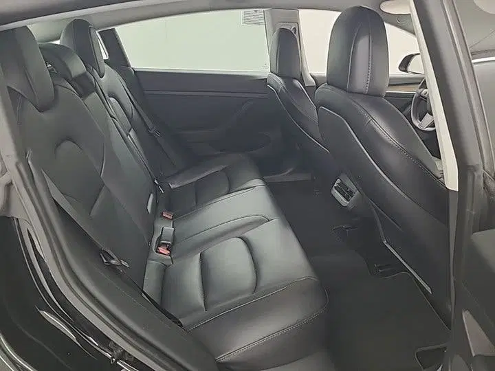 Tesla Model 3 Long Range AWD uit 2021, foto 7