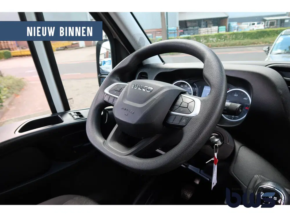 Iveco Daily 35S18HV 3.0 Laadklep uit 2021, foto 5