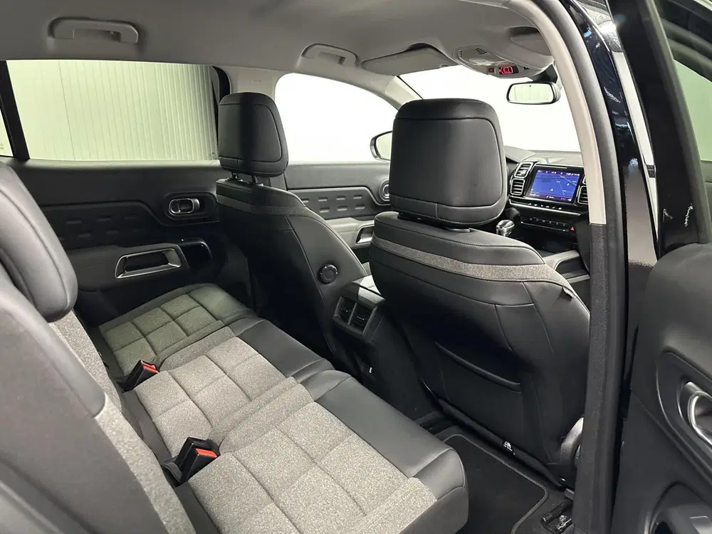 Citroën C5 Aircross Citroen C5 Aircross 1.2 PureTech C-Series uit 2022, foto 14