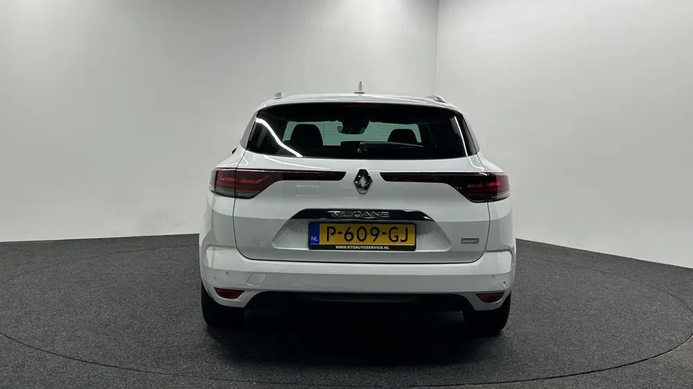Renault Megane 1.6 E-Tech Plug-In Hybrid 160 Intens S uit 2022, foto 12