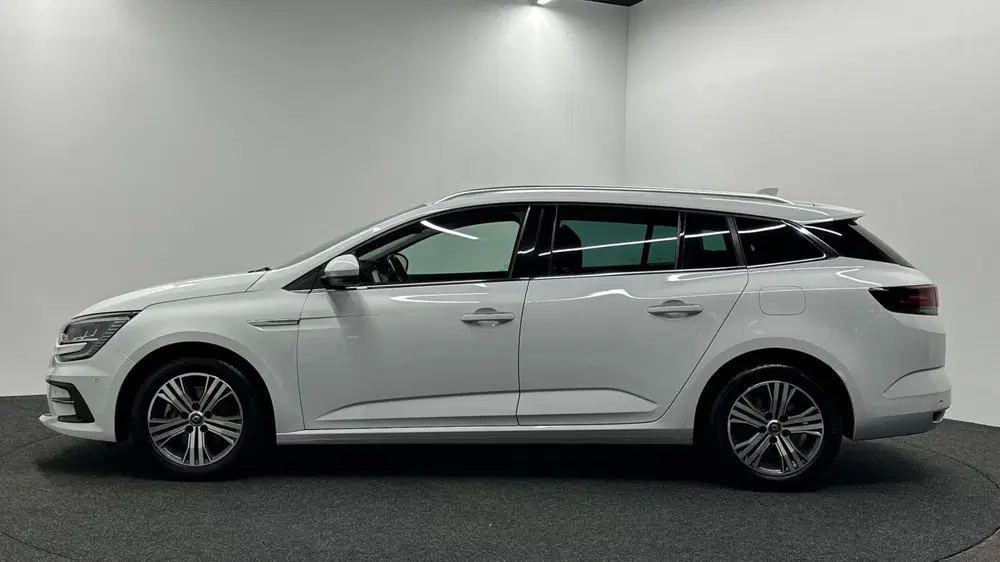 Renault Megane 1.6 E-Tech Plug-In Hybrid 160 Intens S uit 2022, foto 14