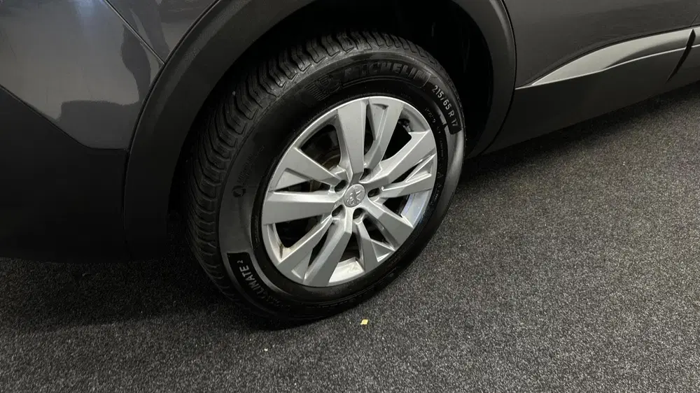 Peugeot 5008 1.2 PureTech Active Pack Business CAMERA N uit 2023, foto 10