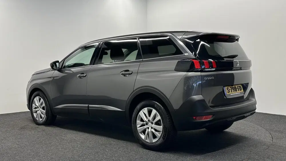 Peugeot 5008 1.2 PureTech Active Pack Business CAMERA N uit 2023, foto 4