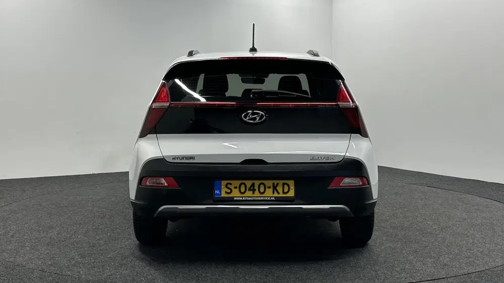 Hyundai BAYON 1.0 T-GDI Comfort DAB LED AIRCO CRUISE. uit 2023, foto 10