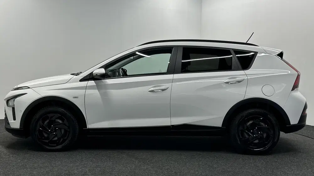 Hyundai BAYON 1.0 T-GDI Comfort DAB LED AIRCO CRUISE. uit 2023, foto 12