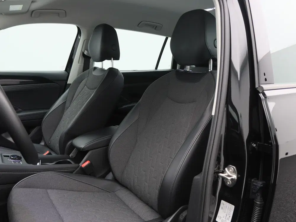 Volkswagen Tayron 1.5 eHybrid 204 Pk Life uit 2025, foto 6