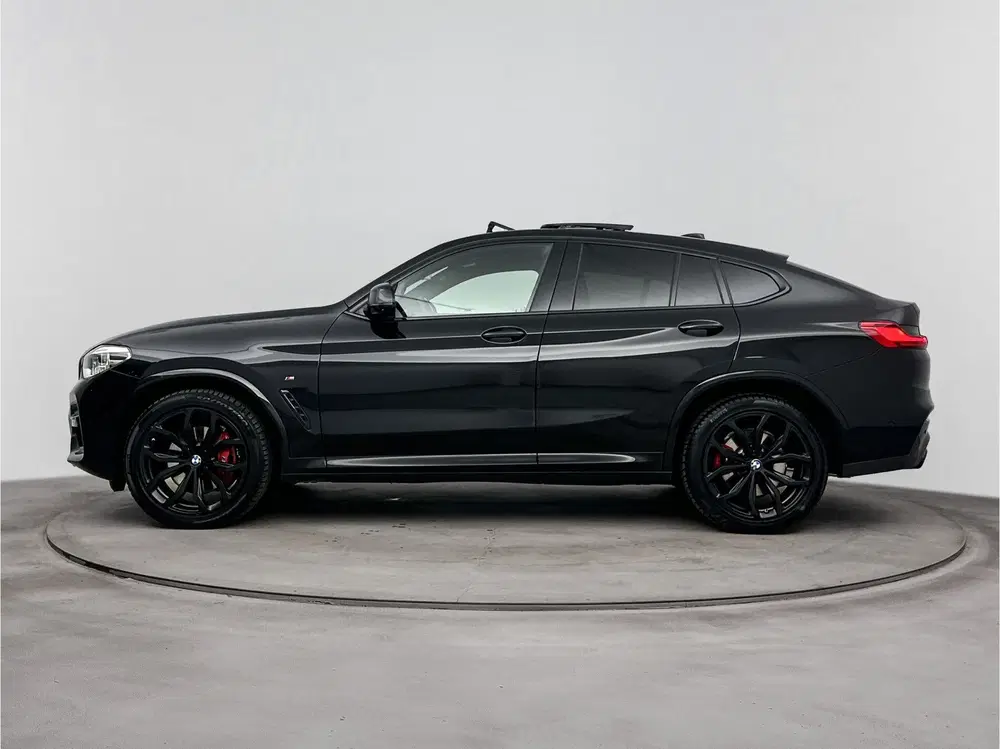 BMW X4 M40i High Executive Automaat uit 2021, foto 2