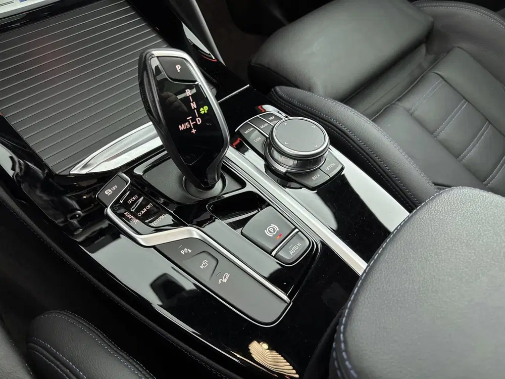 BMW X4 M40i High Executive Automaat uit 2021, foto 9