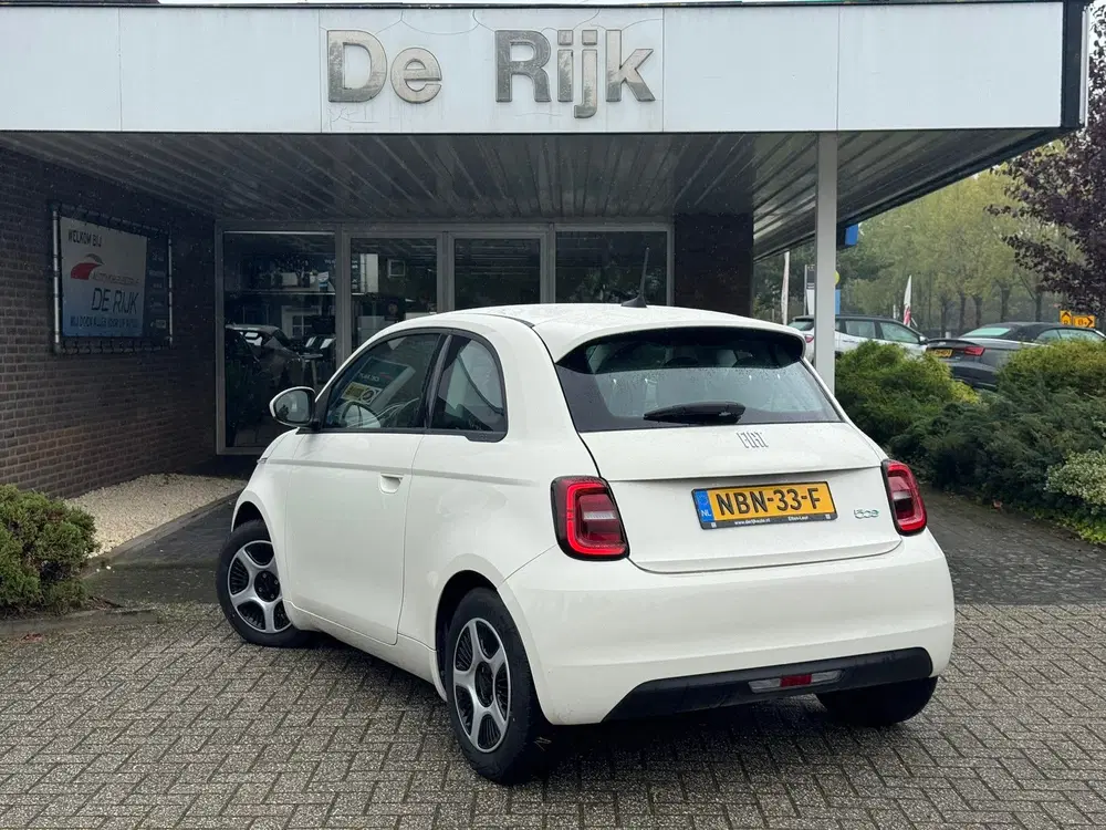 Fiat 500 Passion 42 kWh (SoH 92%) uit 2021, foto 3