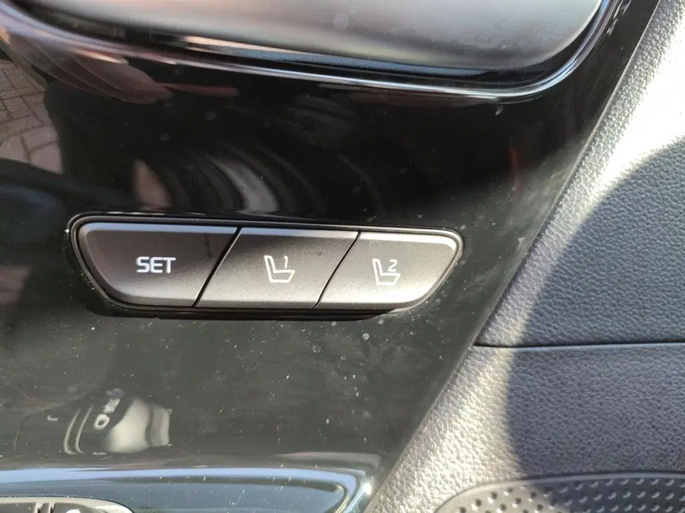Kia Niro DynamicPlusLine 64 kWh uit 2021, foto 13