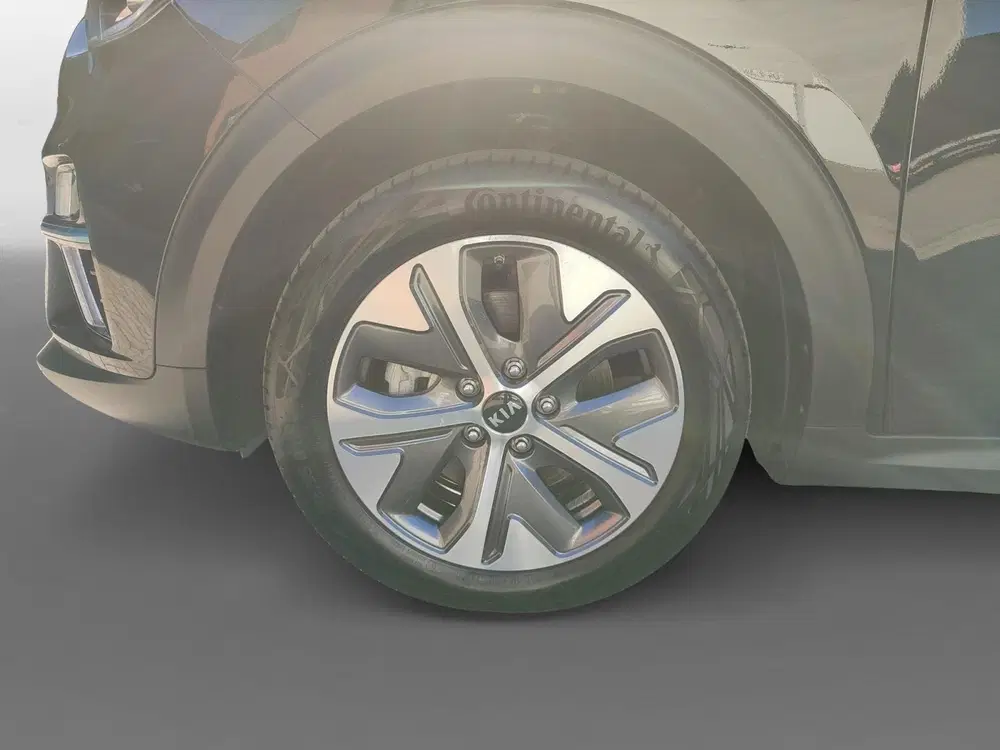 Kia Niro DynamicPlusLine 64 kWh uit 2021, foto 9