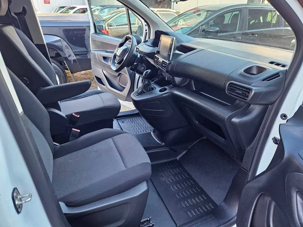 Peugeot Partner 1.5 BlueHDI 2 ZIJSCHUIFDEUREN uit 2021, foto 15