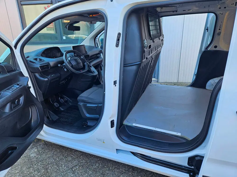 Peugeot Partner 1.5 BlueHDI 2 ZIJSCHUIFDEUREN uit 2021, foto 9