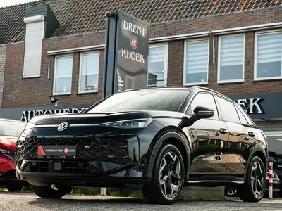 Volkswagen T-Roc 1.5 R-Line Edition CAMERA FULL LED 18 INCH uit 2026