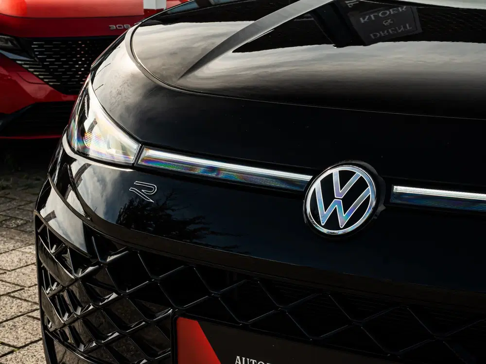 Volkswagen T-Roc 1.5 R-Line Edition CAMERA FULL LED 18 INCH uit 2026, foto 10