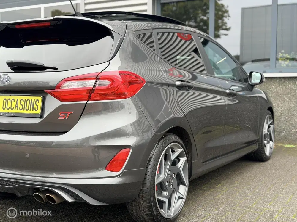 Ford Fiesta 1.5 EcoBoost ST-3 200PK 1e EIG Pano TOPSTA uit 2019, foto 11
