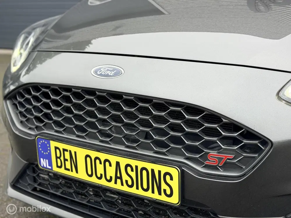 Ford Fiesta 1.5 EcoBoost ST-3 200PK 1e EIG Pano TOPSTA uit 2019, foto 7