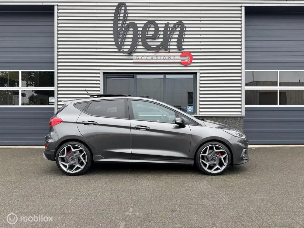 Ford Fiesta 1.5 EcoBoost ST-3 200PK 1e EIG Pano TOPSTA uit 2019, foto 9
