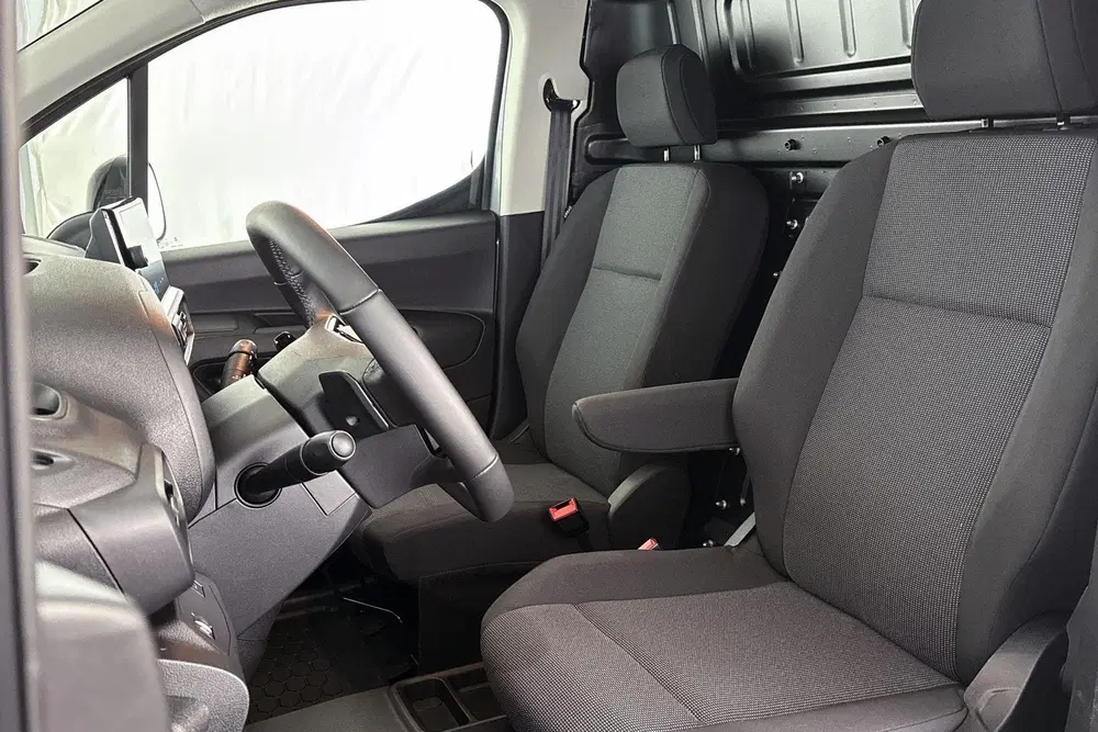 Citroën Berlingo Citroen ë-Berlingo 136 L2 50 kWh Stuur-Sto uit 2026, foto 6