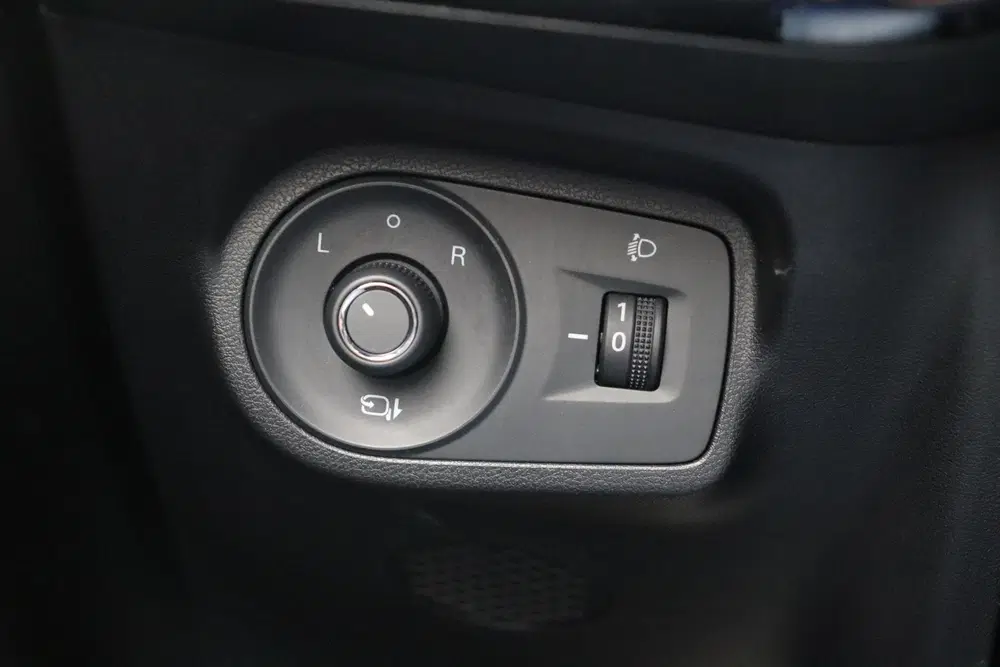 MG MG3 1.5 Hybrid+ Luxury uit 2025, foto 11