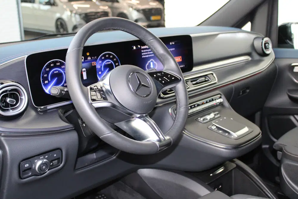 Mercedes-Benz EQV 300 L2 uit 2025, foto 12