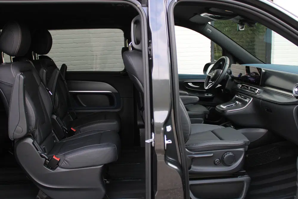 Mercedes-Benz EQV 300 L2 uit 2025, foto 4