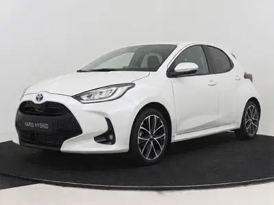 Toyota Yaris 1.5 Hybrid 115 Dynamic I NIEUW & DIRECT LE uit 2025