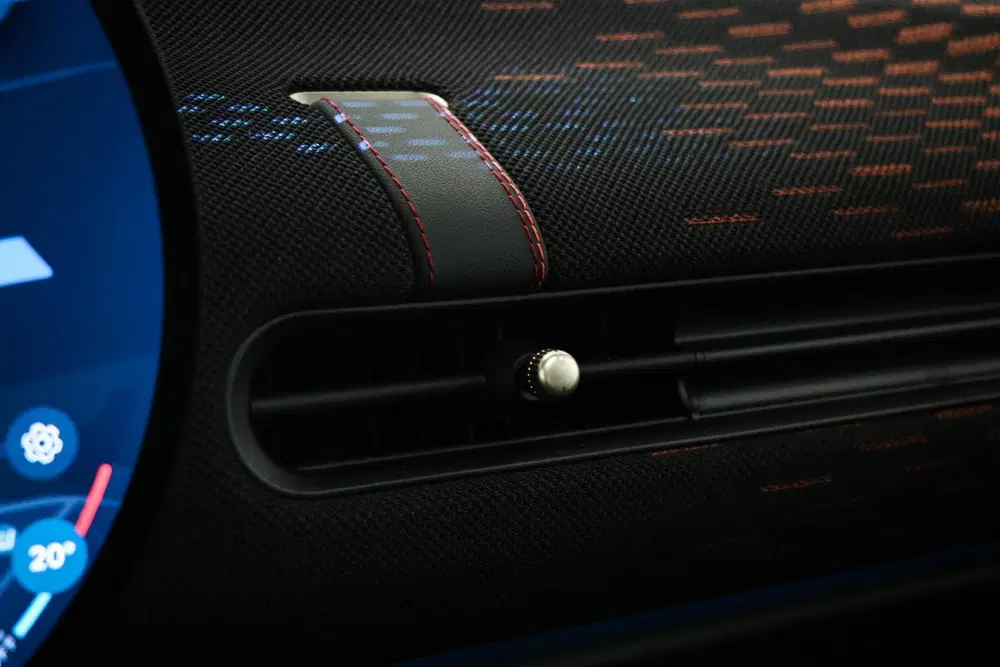 Mini John Cooper Works 2.0 JCW John Cooper Works XL uit 2025, foto 13