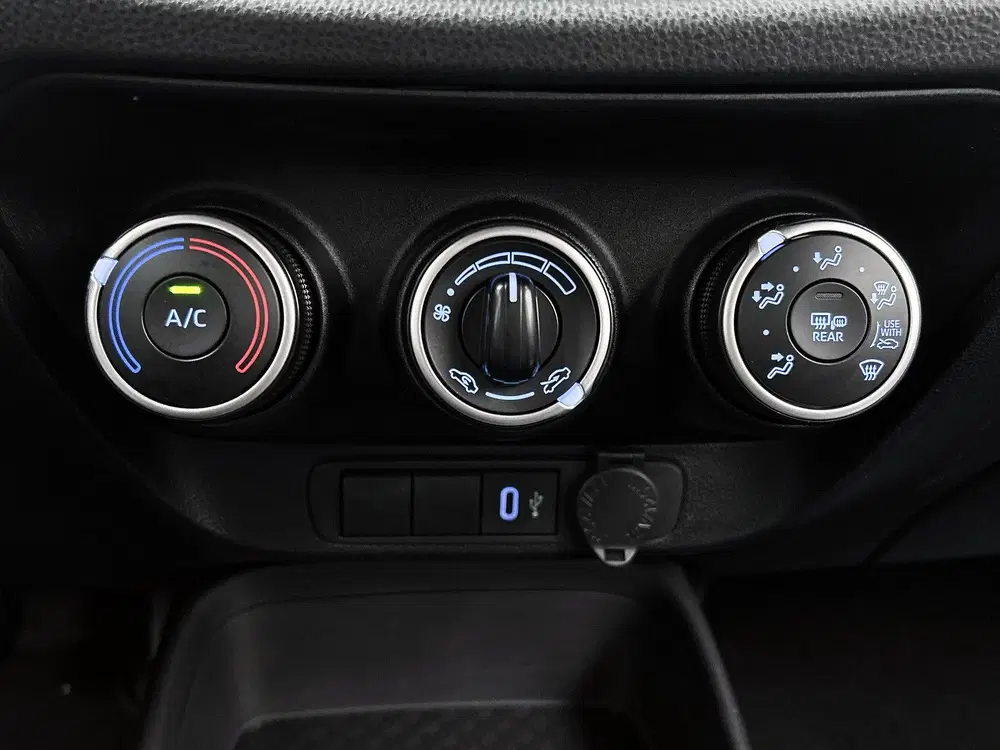 Toyota Aygo X 1.0 VVT-i MT Play uit 2025, foto 10