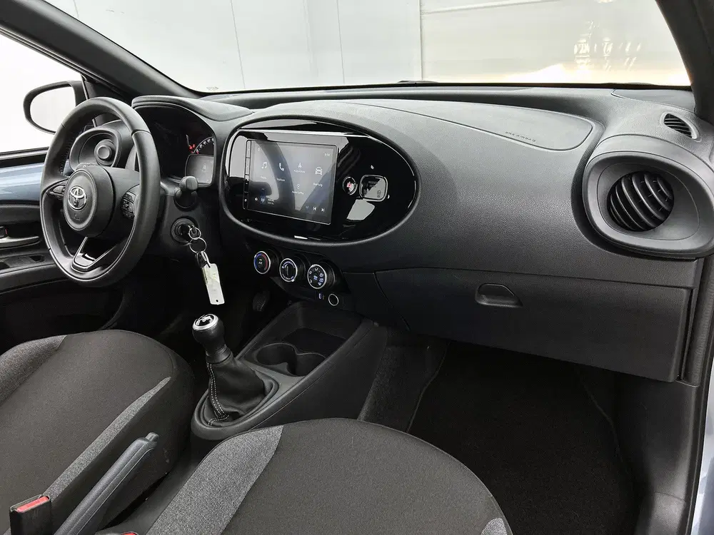 Toyota Aygo X 1.0 VVT-i MT Play uit 2025, foto 6