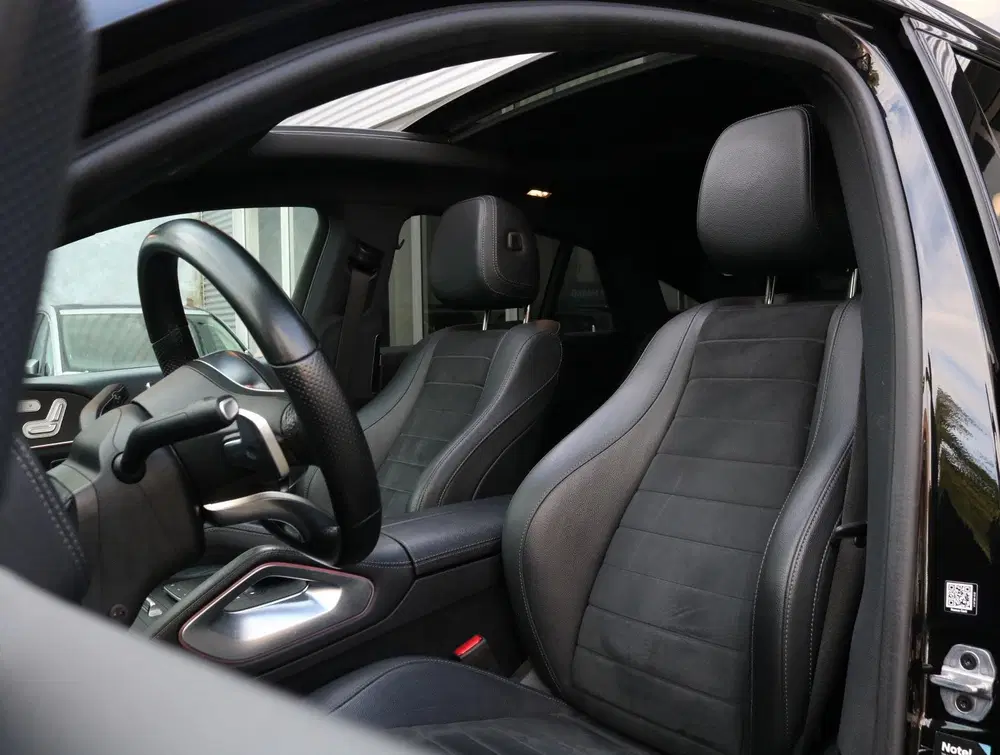 Mercedes-Benz GLE GLE Coupé 350 e 4MATIC AMG Line uit 2022, foto 3