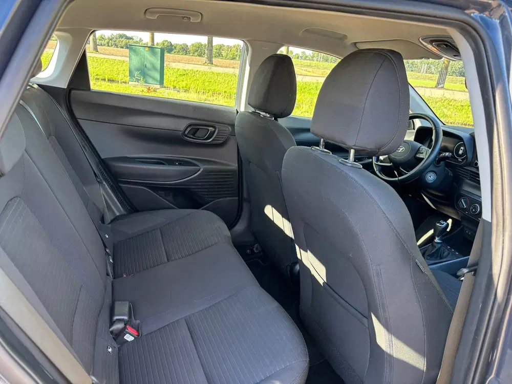 Hyundai i20 1.0 T-GDI Comfort uit 2021, foto 11