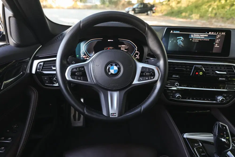 BMW 5-serie 530e xDrive High executive M Sport Automaa uit 2019, foto 3