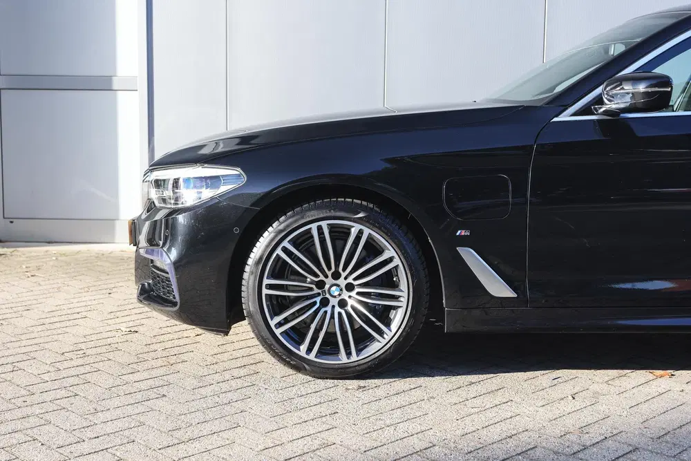 BMW 5-serie 530e xDrive High executive M Sport Automaa uit 2019, foto 4