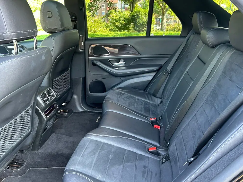 Mercedes-Benz GLE 450 4MATIC 367pk 9G-TRONIC 2020 Zwart uit 2020, foto 8