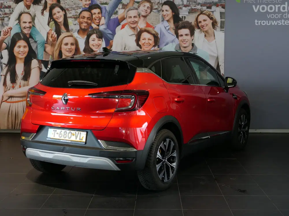 Renault Captur 1.0 TCe 90 techno uit 2023, foto 3