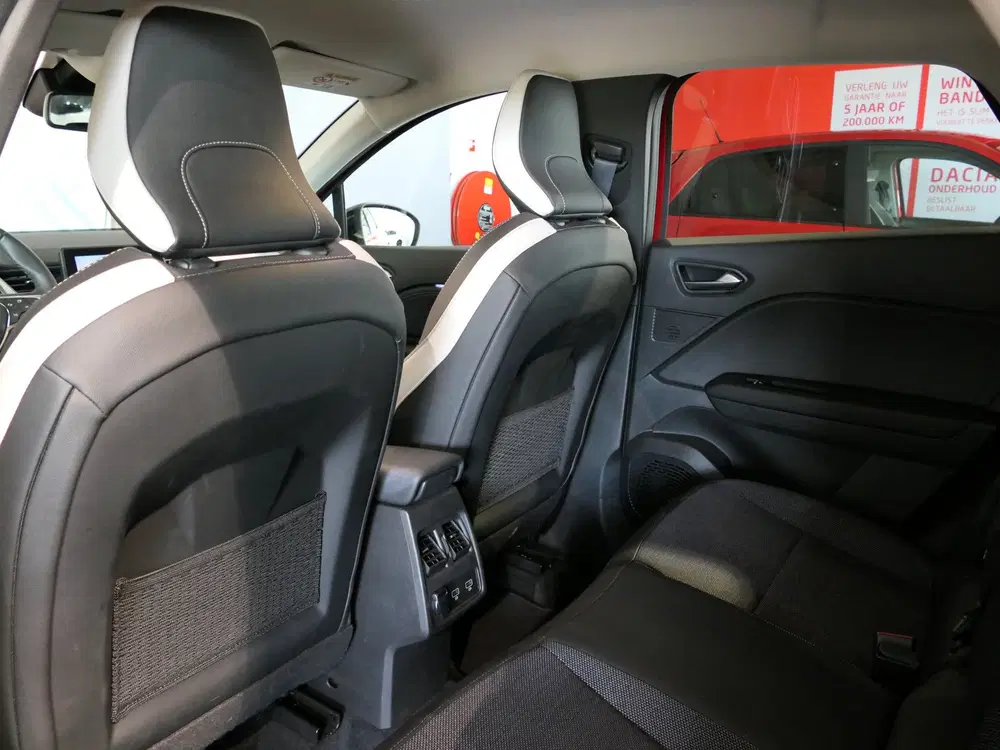 Renault Captur 1.0 TCe 90 techno uit 2023, foto 7