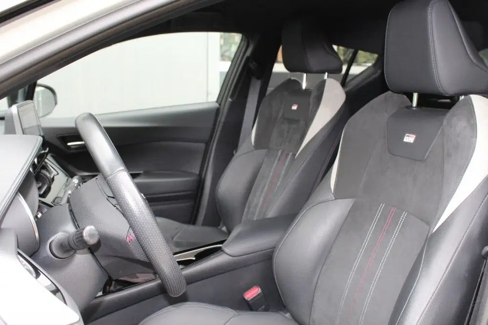 Toyota C-HR 2.0 Hybrid GR Sport uit 2022, foto 14