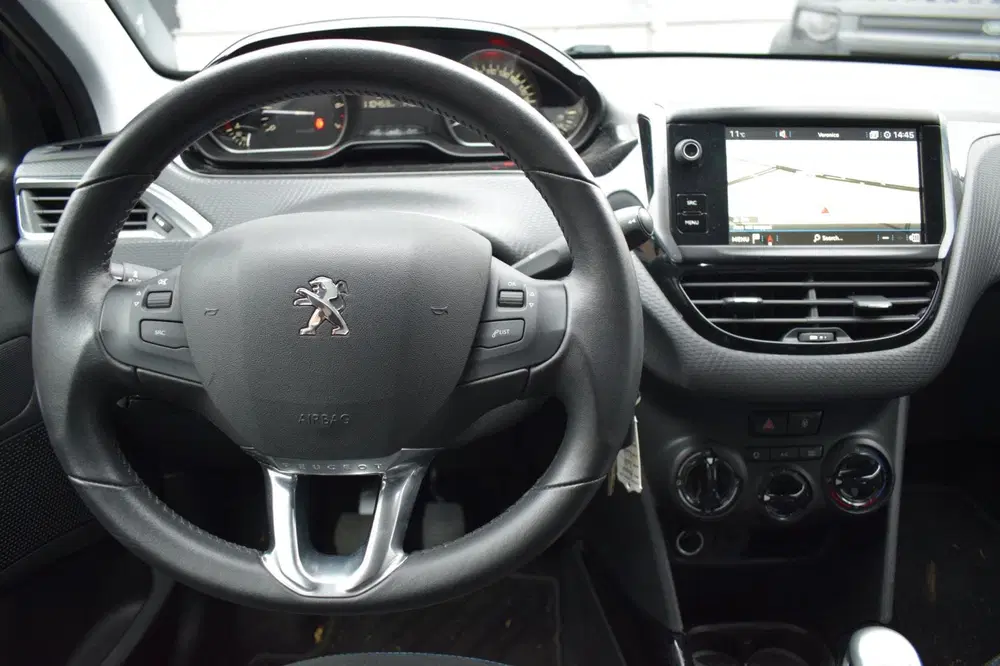 Peugeot 2008 1.2 PureTech 12 mnd GARANTIE DealerOH DBri uit 2019, foto 11