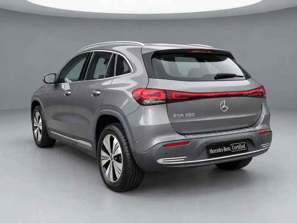 Mercedes-Benz EQA 250 Electric Art 67 kWh uit 2021, foto 6