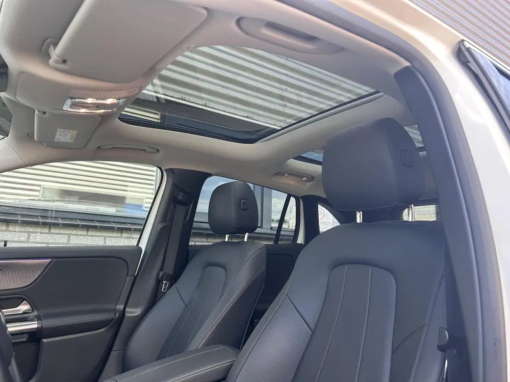 Mercedes-Benz EQA 250 67 kWh uit 2021, foto 6