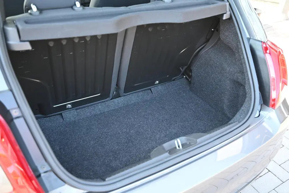 Fiat 500 1.0 Hybrid uit 2023, foto 8