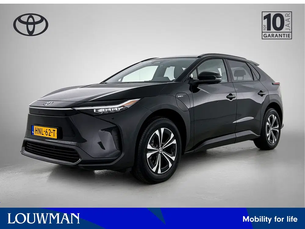 Toyota bZ4X Dynamic 71 kWh uit 2025