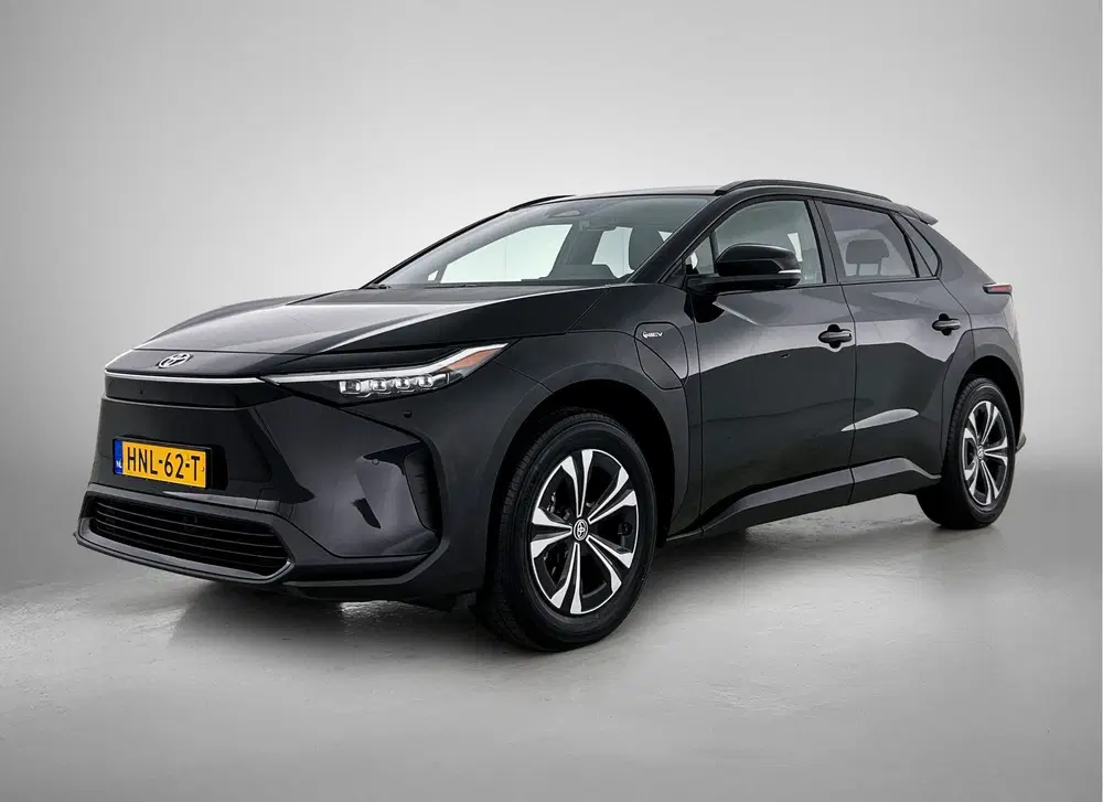 Toyota bZ4X Dynamic 71 kWh uit 2025, foto 11