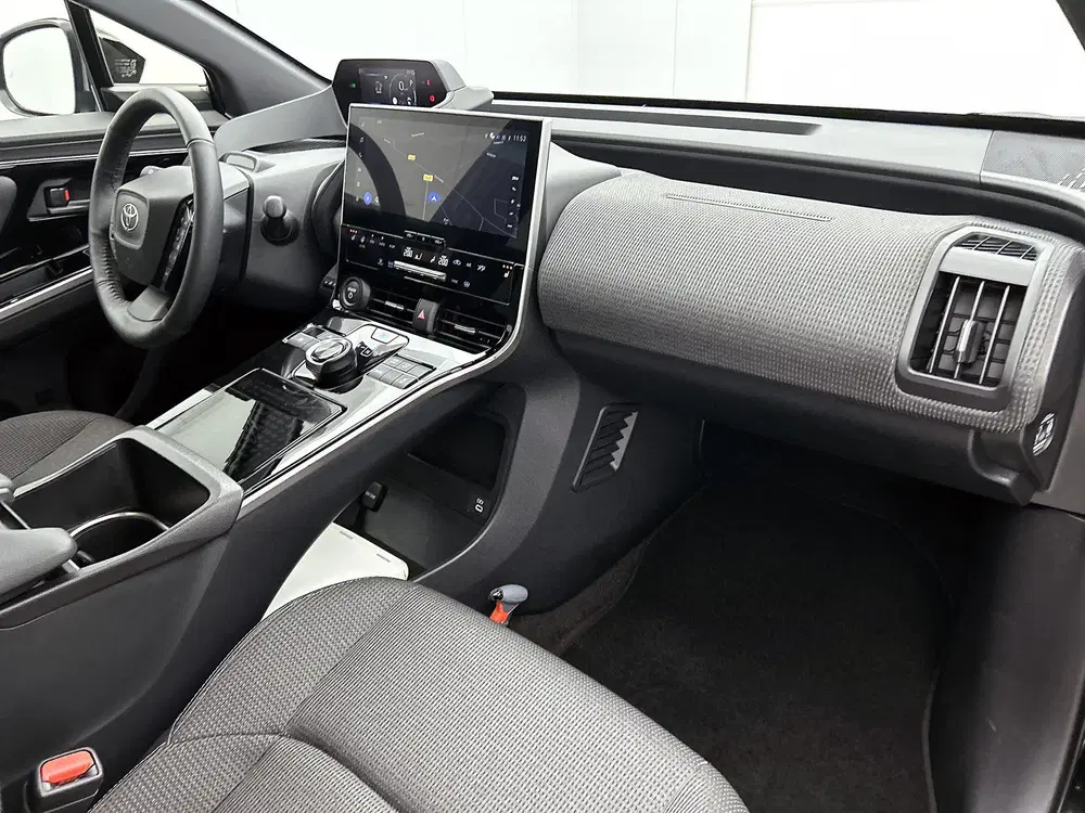 Toyota bZ4X Dynamic 71 kWh uit 2025, foto 6