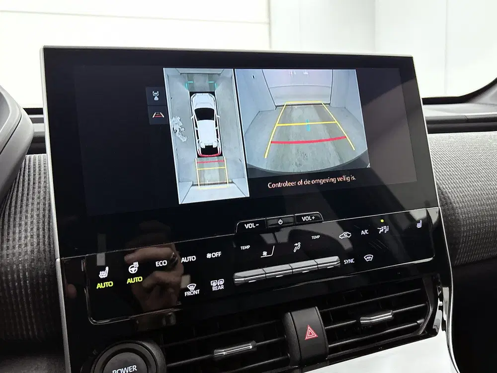 Toyota bZ4X Dynamic 71 kWh uit 2025, foto 8